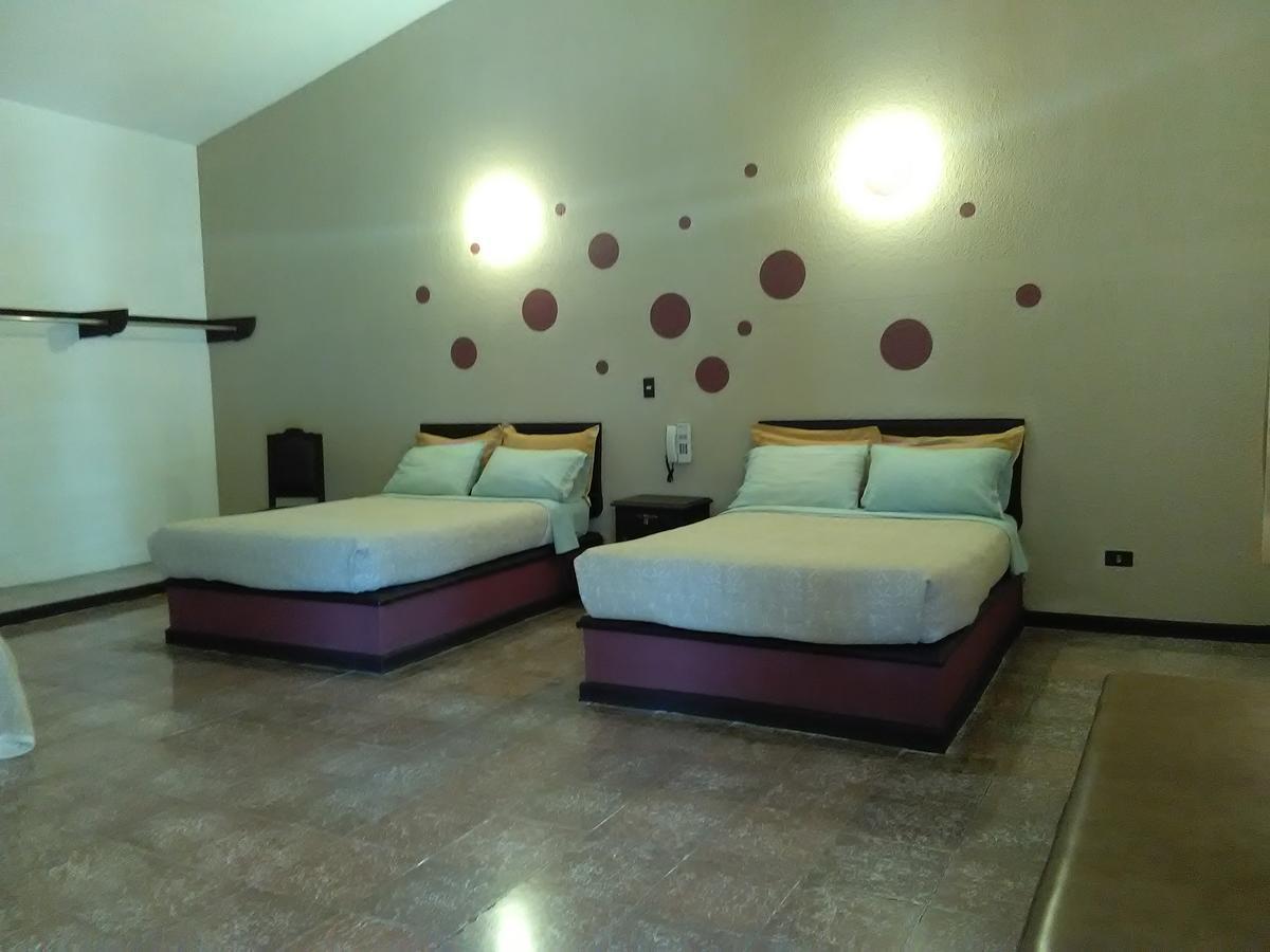 La Gloria De Calvillo Hotel Buitenkant foto